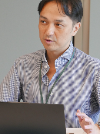 フレキシブルな体制構築でコストはおよそ半分に